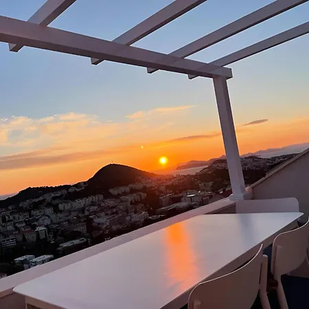 Breathtaking Sea View Apartment Near The Old City Dubrovnik Exterior photo